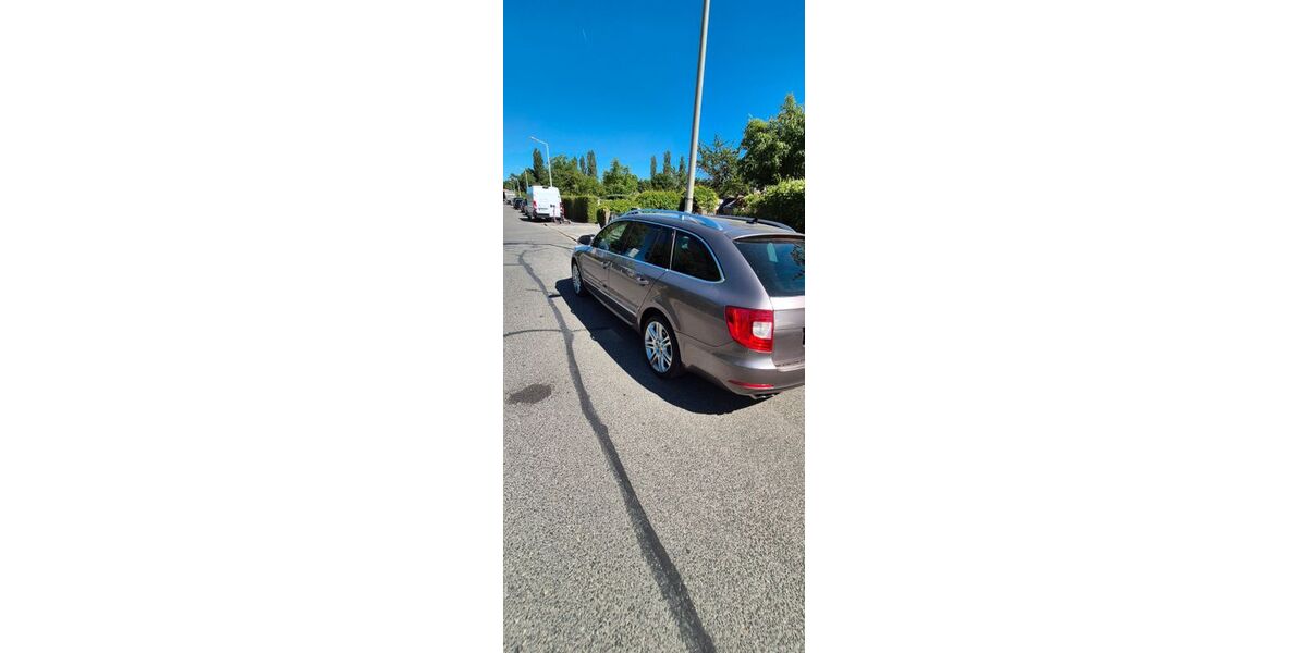 Skoda Superb 238.500 km 6.490 &euro; Nurnberg 90489