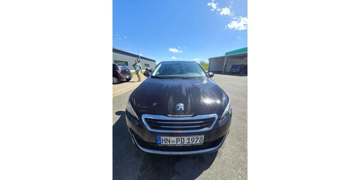Peugeot 308 136.818 km 7.599 &euro; Langenzenn 90579