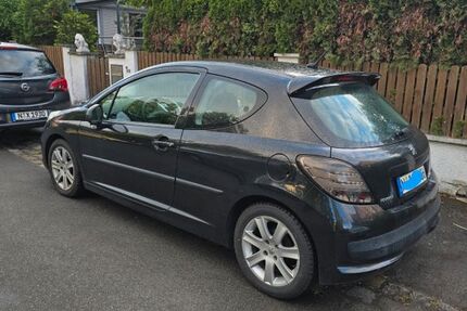 Peugeot 207 207.860 km 850 &euro; Nurnberg 90471