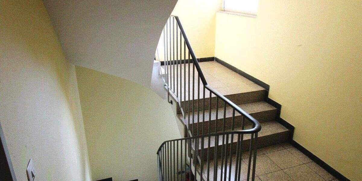 Viel Platz! Helle 4-Zi. ETW mit Balkon in Nbg. - Gleißhammer Wohnung kaufen 4 zimmer