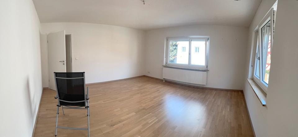 Etagenwohnung Schnaittach - 3 Zimmer, 86 m&sup2;, 1.050&euro; | Angebot:27609831