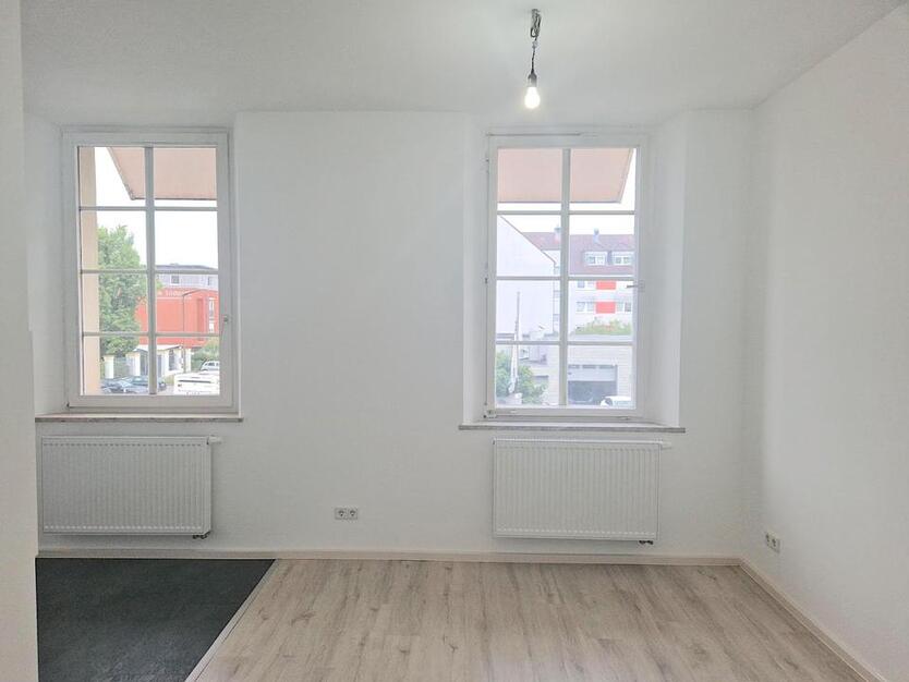 Top Zustand - Frisch renovierte 3-Zimmer-Altbauwohnung in Fürth zimmer