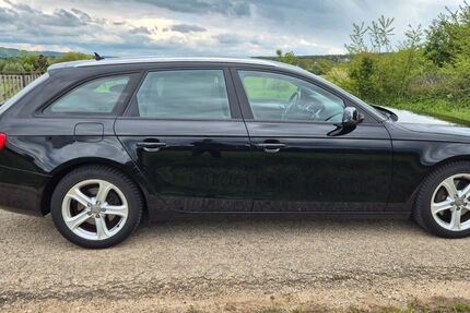 Audi A4 130.500 km 17.000 &euro; Berg 92348