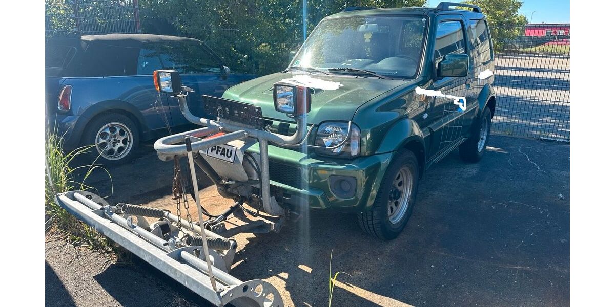 Suzuki Jimny 82.900 km 14.300 &euro; Erlangen 91058