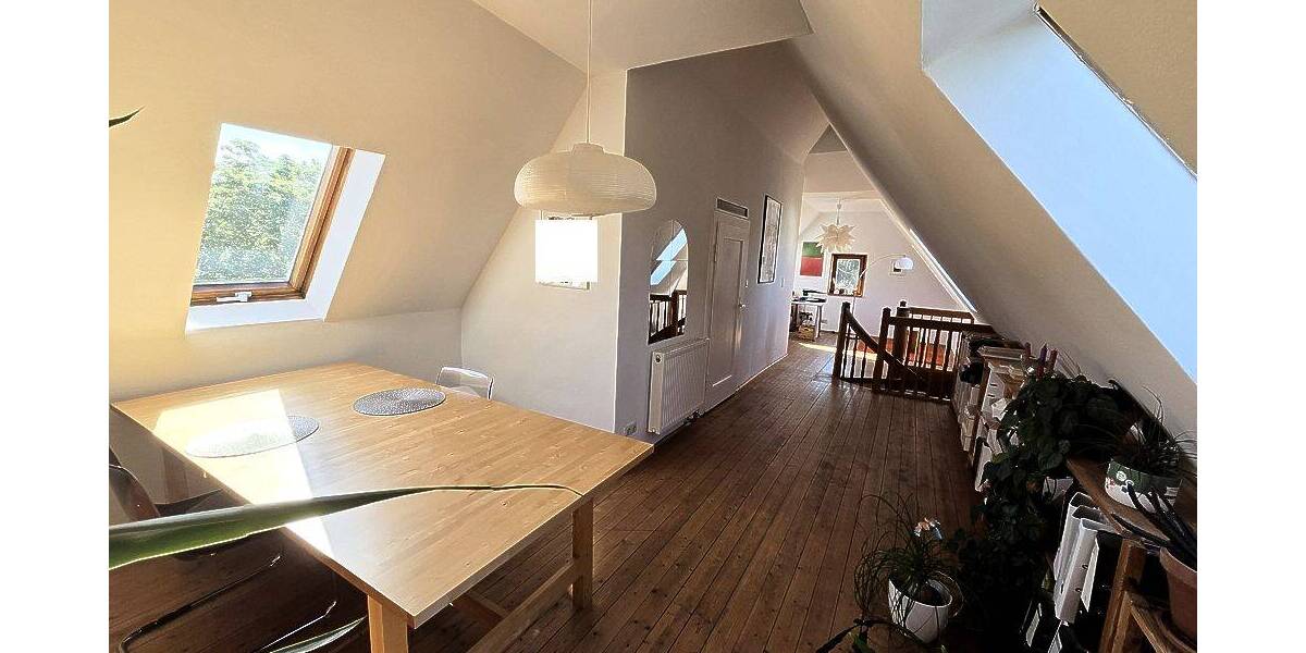 Etagenwohnung Nürnberg Thon - 4 Zimmer, 120 m&sup2;, 1.100&euro; | Angebot:26910573
