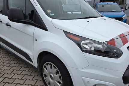 Ford Tourneo Connect 189.406 km 7.600 € Nürnberg 90439