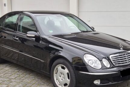 Mercedes-Benz E 320 146.000 km 8.200 &euro; Wilhermsdorf 91452