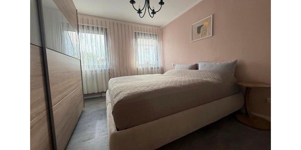 Reihenhaus feeling: auf 2 Etagen mit großem Garten 5 zimmer