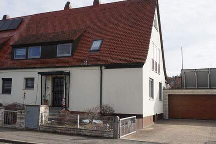 Haus Nürnberg Falkenheim - 6 Zimmer, 160 m&sup2;, 699.000&euro; | Angebot:25746665