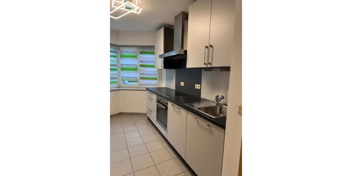 Moderne 2-Zi.-Wohnung (Fußbodenheizung&TG-Stellplatz) – ab 1.2.26 2 zimmer