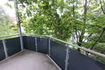 * Lichtdurchflutete 2-Zi-Whg. mit EINBAUKÜCHE und BALKON im beliebten NIBELUNGENVIERTEL *
