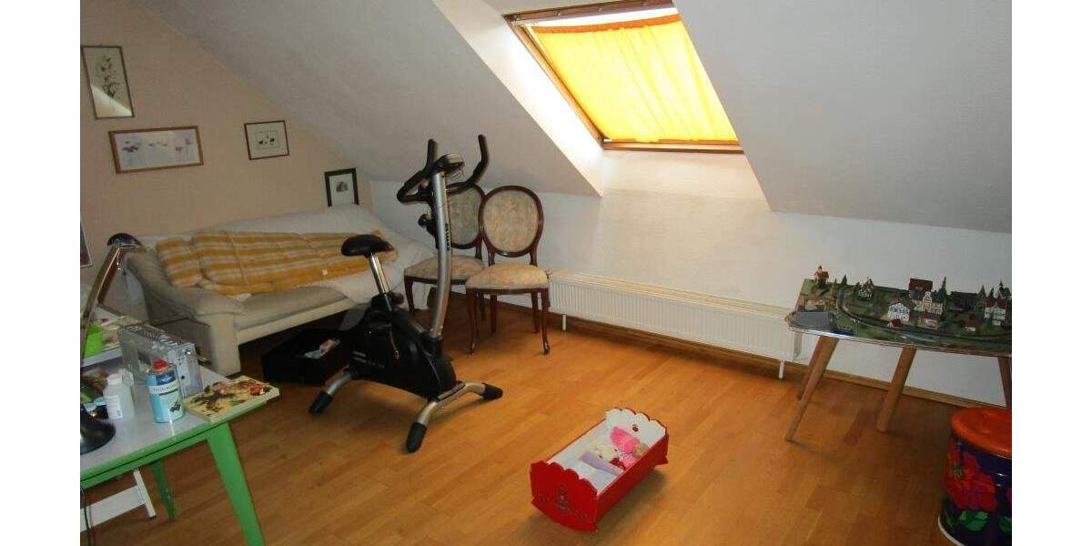 Reihenmittelhaus Nürnberg Zerzabelshof - 6 Zimmer, 132 m&sup2;, 499.000&euro; | Angebot:25391328