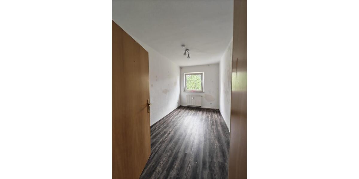 Etagenwohnung Nürnberg Altenfurt - 3 Zimmer, 60 m&sup2;, 1.100&euro; | Angebot:27545055