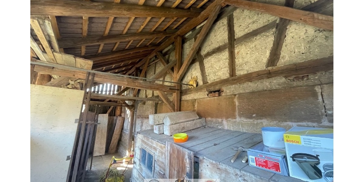 Großes Haus mit Scheune, Garage, Schuppen, Garten, sofort frei. Für Handwerker, Bastler, Sparfüchse - Bauernhaus, Landhaus Eckental Frohnhof | Angebot:25364269