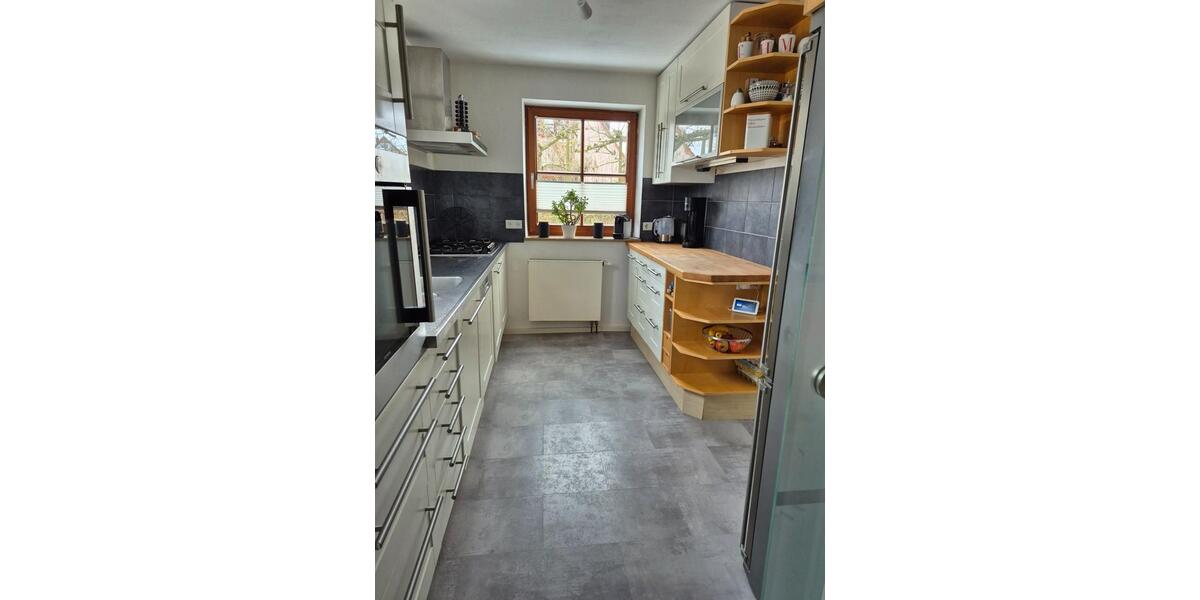 Attraktives Reihenendhaus in 91056 Erlangen-Büchenbach 5 zimmer