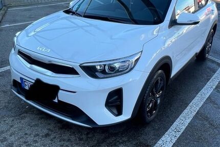 Kia Stonic 19.000 km 19.400 &euro; Fürth 90766
