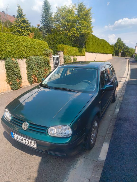 VW Golf 165.500 km 590 € Langenzenn 90579