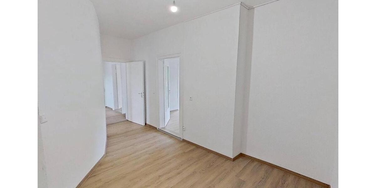 Etagenwohnung Nürnberg Hasenbuck - 3 Zimmer, 60 m&sup2;, 577&euro; | Angebot:26649883