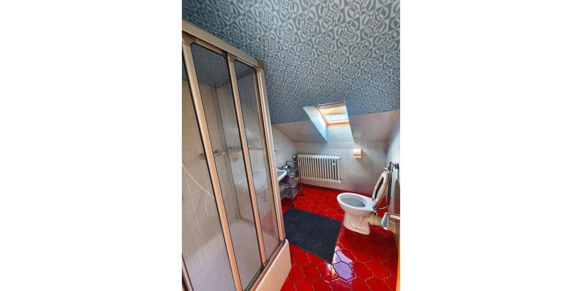 Reihenhaus Zirndorf - 6 Zimmer, 144 m&sup2;, 600.000&euro; | Angebot:27209548