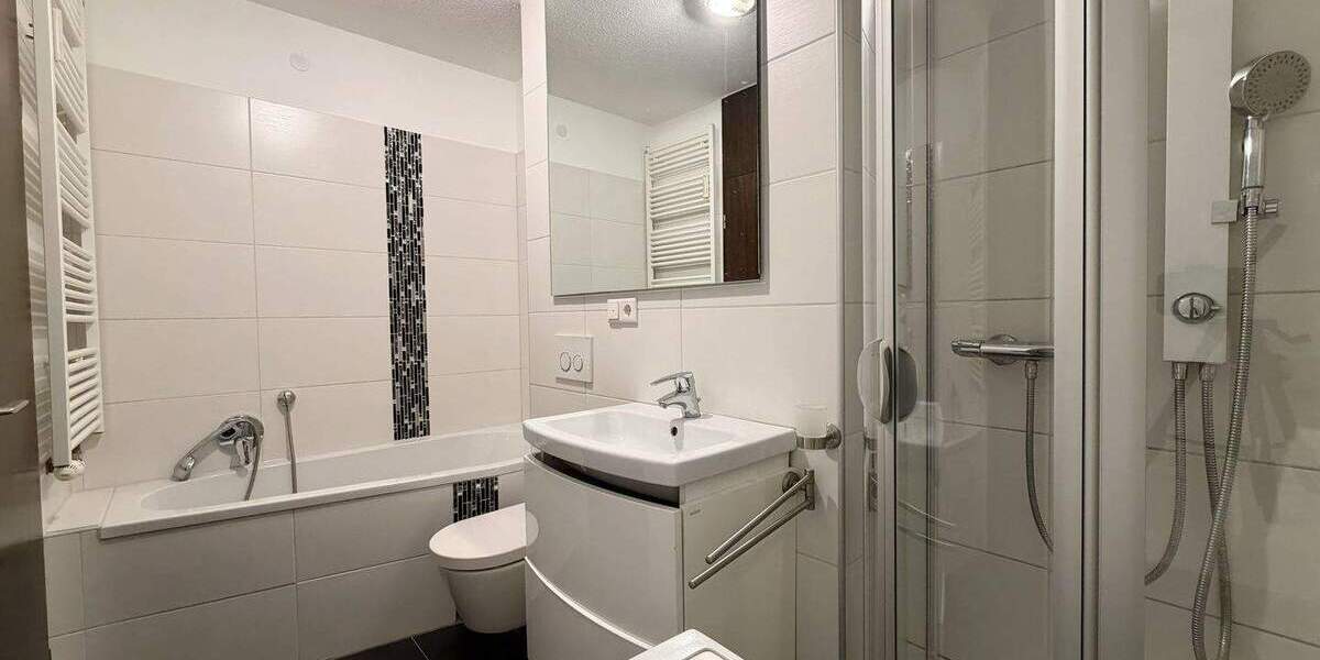 Moderne 2-Zimmer-Wohnung mit Loggia & Garage - Bezugsfrei in ruhiger Lage von Gebersdorf 2 zimmer