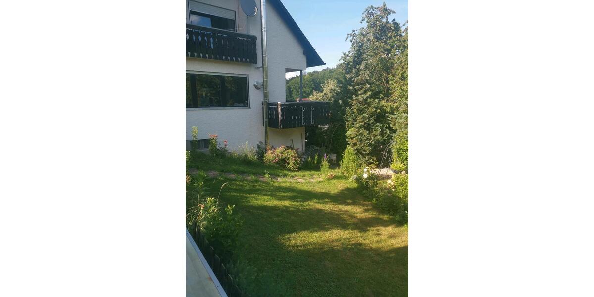 Einfamilienhaus Heilsbronn - 5 Zimmer, 20 m&sup2;, 1.500&euro; | Angebot:27613161
