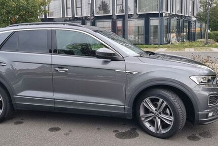 VW T-Roc 23.700 km 29.600 € Nürnberg 90411
