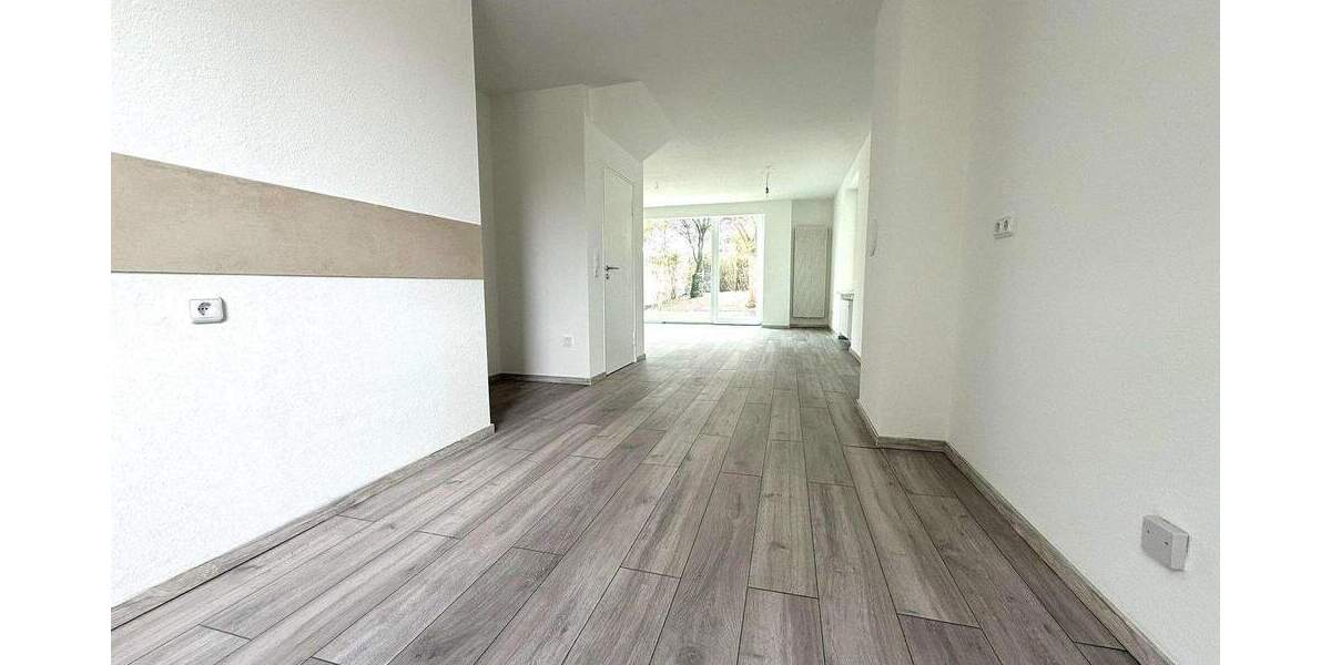 Schönes, großes Reihenhaus inkl. Garage * in Nürnberg 6 zimmer