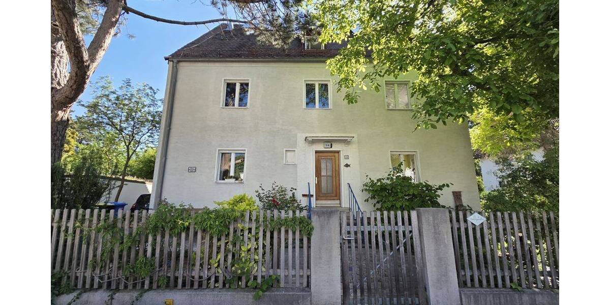 Etagenwohnung Nürnberg Thon - 4 Zimmer, 120 m&sup2;, 1.100&euro; | Angebot:26910573