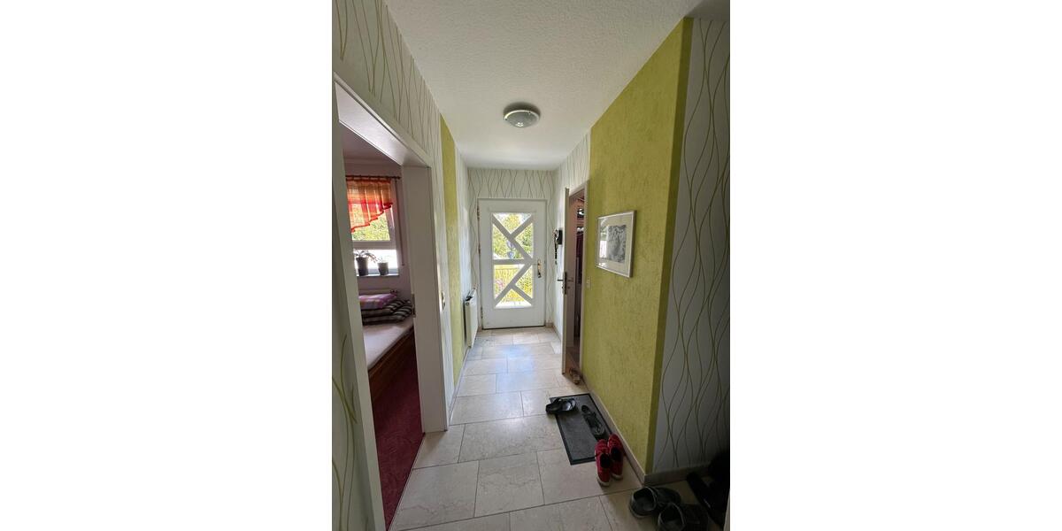 Reihenhaus Roßtal - 6 Zimmer, 127 m&sup2;, 599.000&euro; | Angebot:27299085