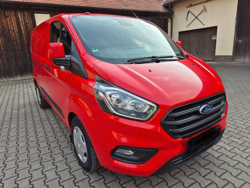 Ford Transit Custom 235.324 km 10.700 € Nürnberg 90453