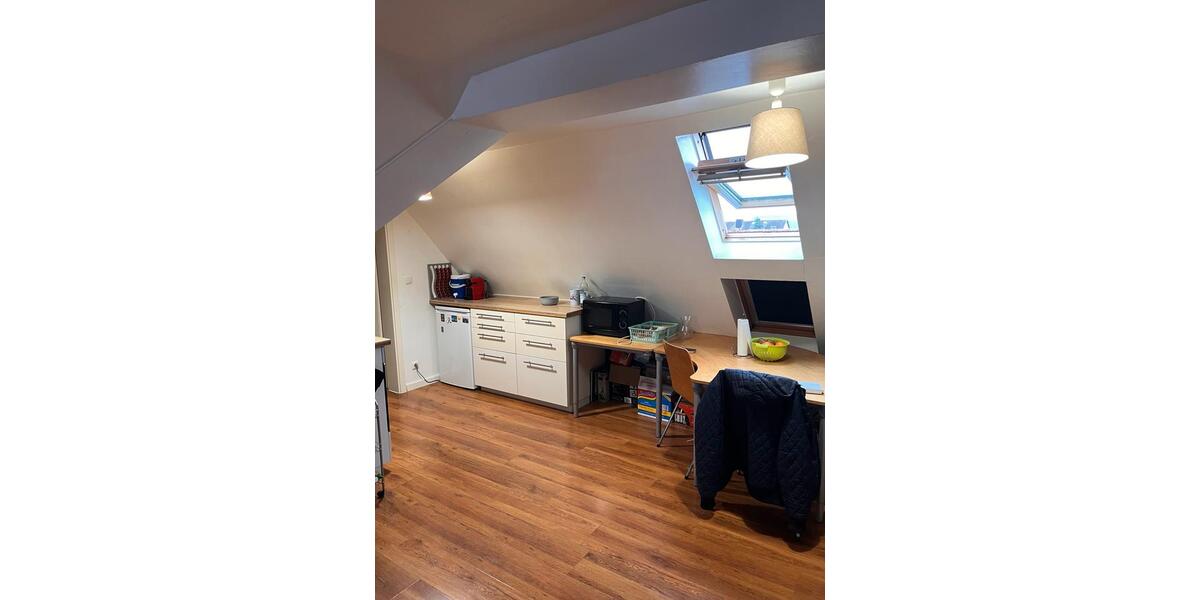 Nachmieter für 1 Zimmerwohnung , 32qm, möbliert 1 zimmer