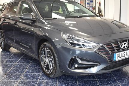 Hyundai i30 143.563 km 13.870 € Nürnberg 90431