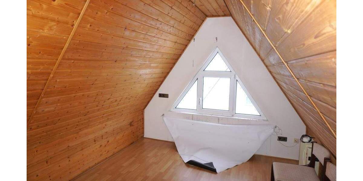 Einfamilienhaus Nürnberg Falkenheim - 6 Zimmer, 160 m&sup2;, 669.000&euro; | Angebot:25746665