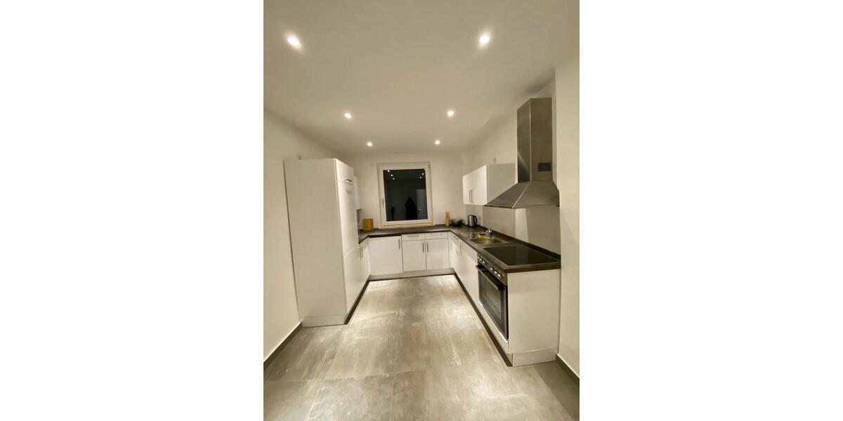 Etagenwohnung Nürnberg Gleißhammer - 3 Zimmer, 73 m&sup2;, 1.190&euro; | Angebot:26498394