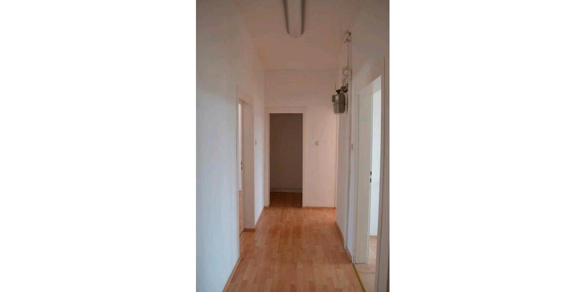 Dachgeschoßwohnung Nürnberg Hasenbuck - 3 Zimmer, 65 m&sup2;, 936&euro; | Angebot:26413601