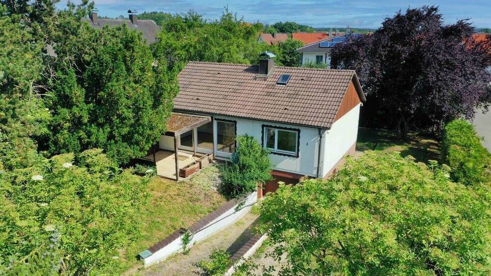 Attraktives Baugrundstück mit Altbestand in ruhiger Lage!