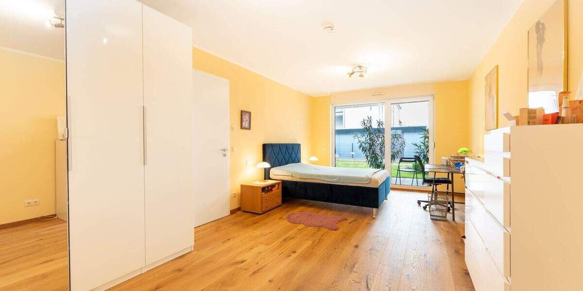 Barrierefreie 2-Zimmer-Wohnung mit Terrasse, Garten & TG-SP in zentraler Lage von Fürth 2 zimmer