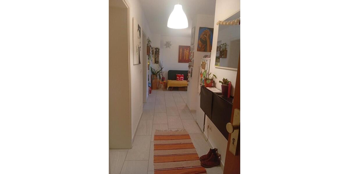 Dachgeschoßwohnung Fürth Südstadt - 3 Zimmer, 69 m&sup2;, 870&euro; | Angebot:25722517