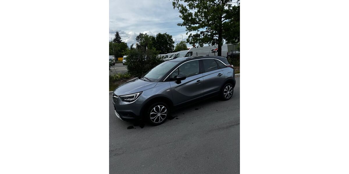 Opel Crossland (X) 136.843 km 8.500 &euro; Fürth 90763