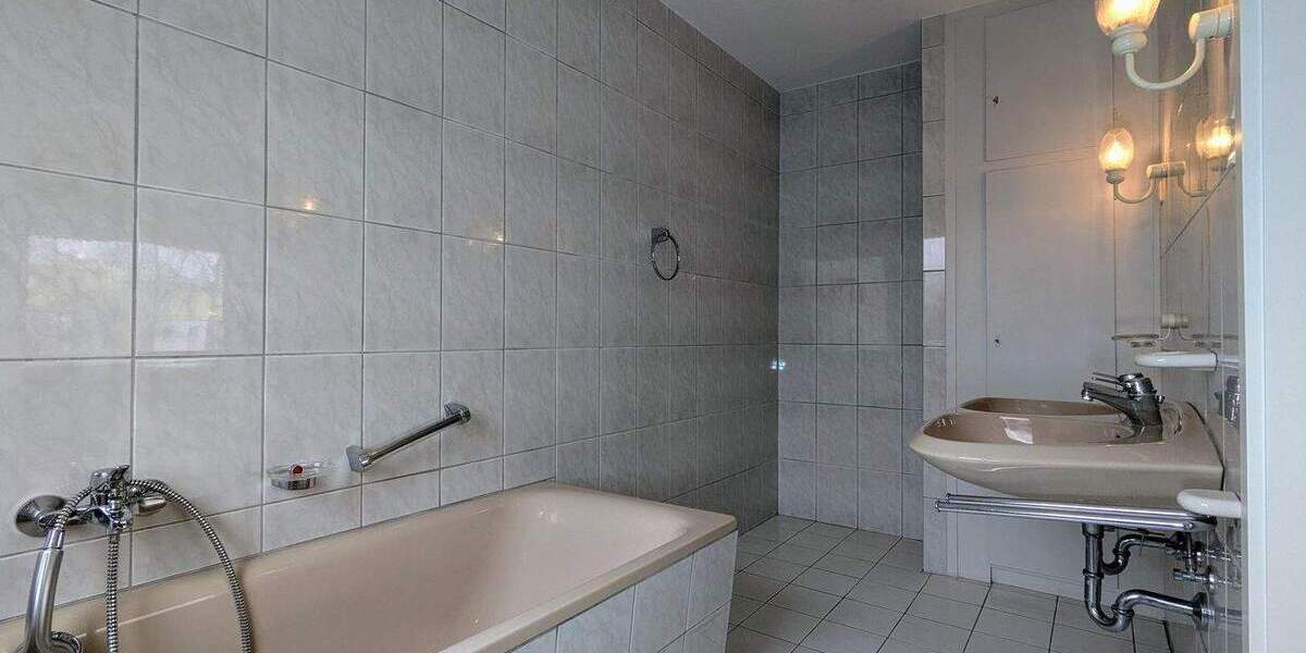 Einfamilienhaus Zirndorf - 3 Zimmer, 124 m&sup2;, 569.000&euro; | Angebot:25732130