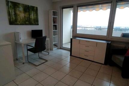 Stilvolle, vollmöblierte 1-Zimmer-Wohnung mit Balkon 1 zimmer