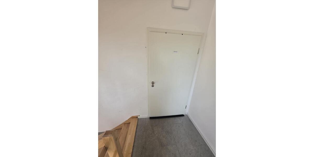 Etagenwohnung Wendelstein - 3 Zimmer, 100 m&sup2;, 1.270&euro; | Angebot:26664508