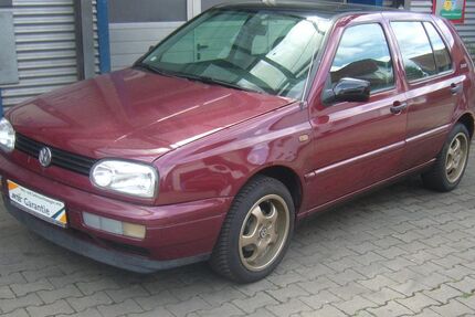 VW Golf 180.000 km 2.900 &euro; Pyrbaum-Schwarzach 90602