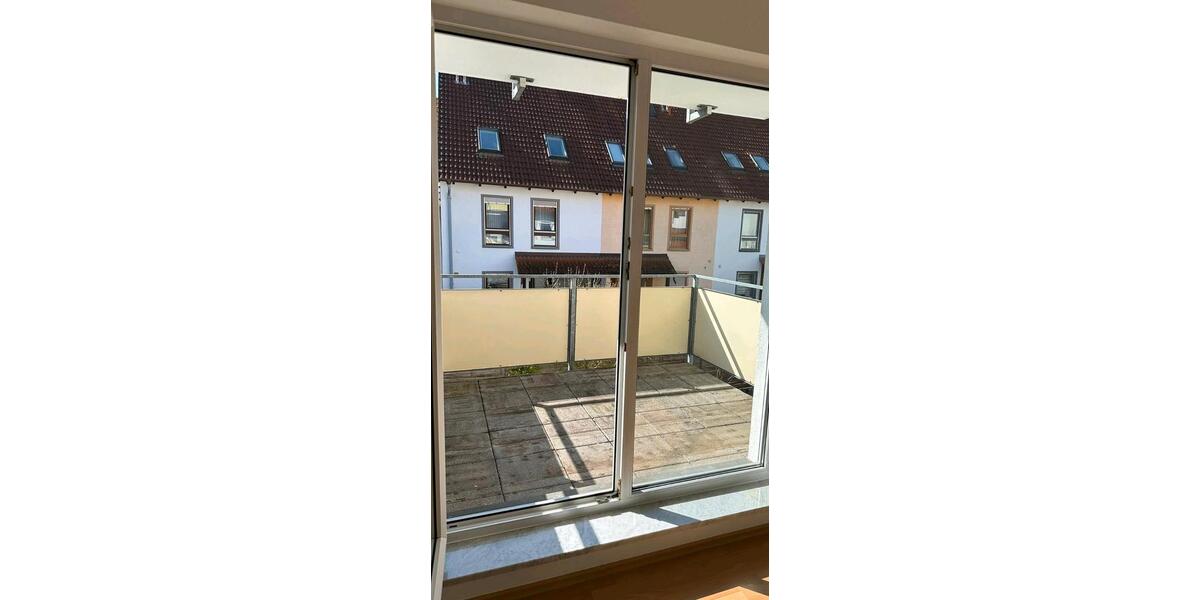 Etagenwohnung Fürth Südstadt - 3 Zimmer, 84 m&sup2;, 1.505&euro; | Angebot:25542989