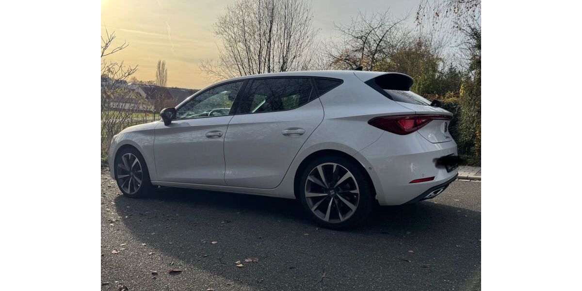 Seat Leon 42.000 km 22.300 &euro; Veitsbronn 90587