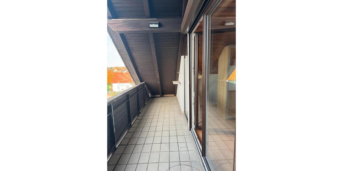 Dachgeschoßwohnung Allersberg Eismannsdorf - 3 Zimmer, 88 m&sup2;, 600&euro; | Angebot:25933611