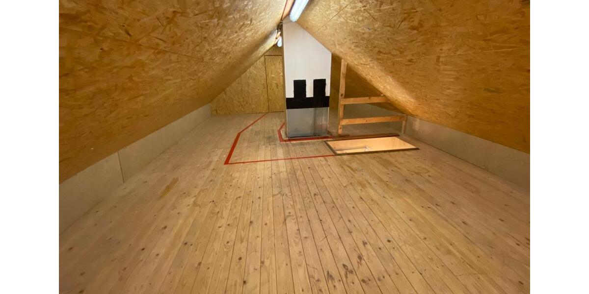 Etagenwohnung Heroldsberg - 3 Zimmer, 94 m&sup2;, 990&euro; | Angebot:25185442