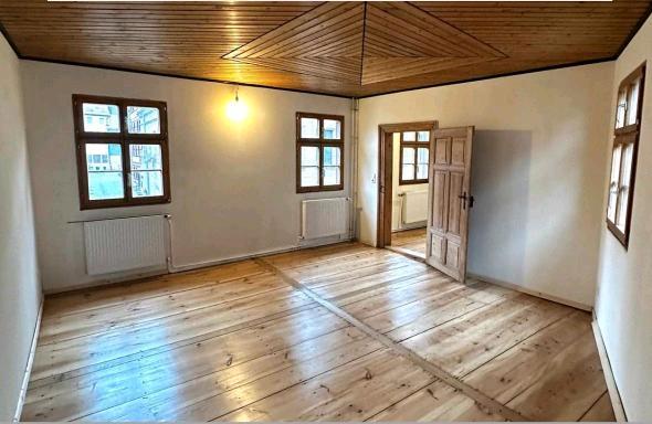 Etagenwohnung Fürth Altstadt - 3 Zimmer, 65 m&sup2;, 700&euro; | Angebot:25050025