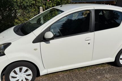Toyota Aygo (X) 80.000 km 4.600 &euro; Stein 90547