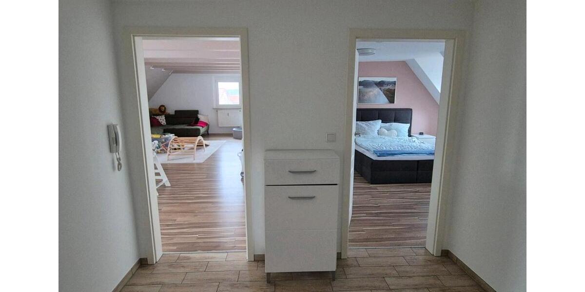 Dachgeschoßwohnung Herzogenaurach - 4 Zimmer, 108 m&sup2;, 395.000&euro; | Angebot:23759237